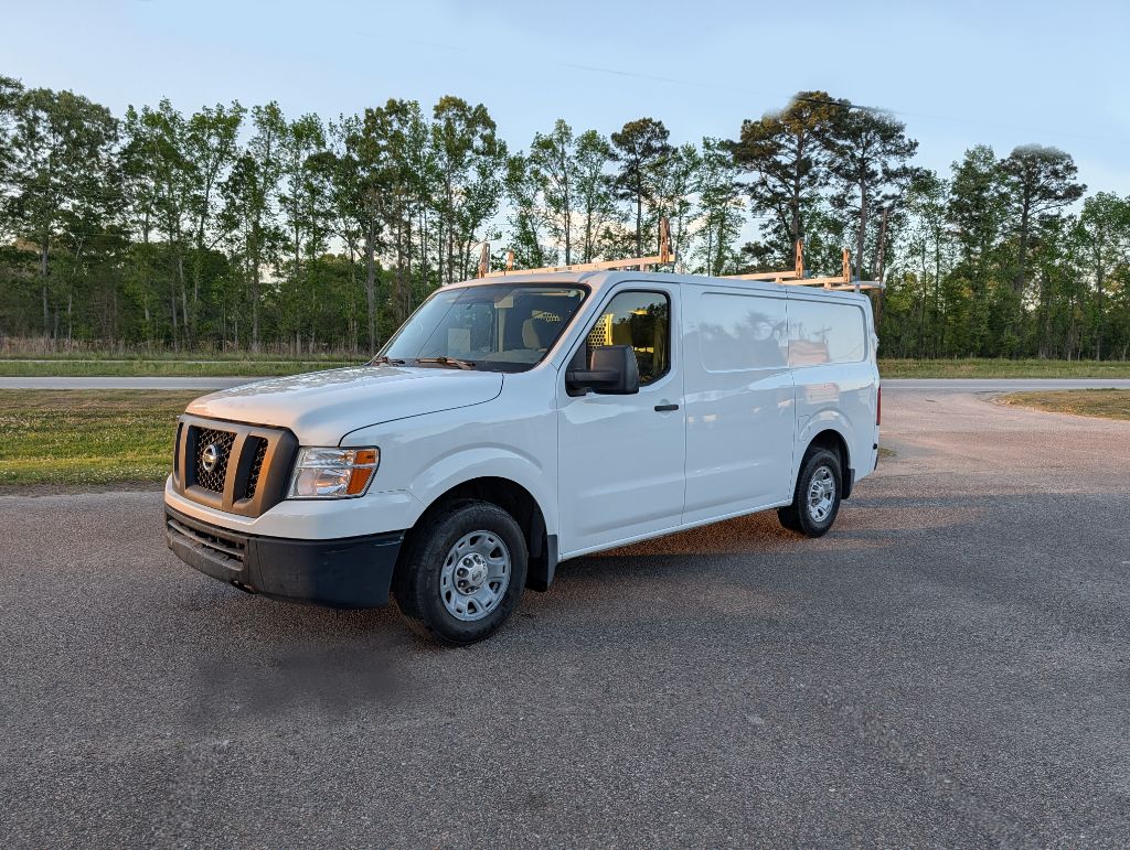 2017 Nissan NV Cargo SV