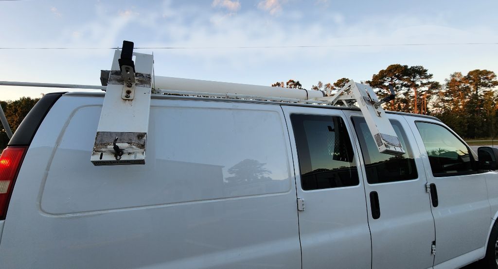 2013 Chevrolet Express Cargo Work Van - Photo 8